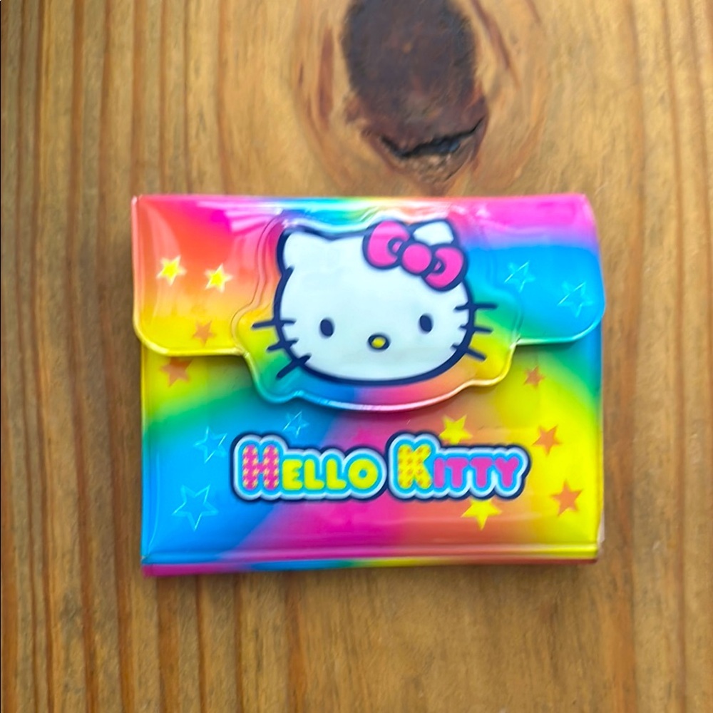 2002 Rare Vintage Hello Kitty Wallet